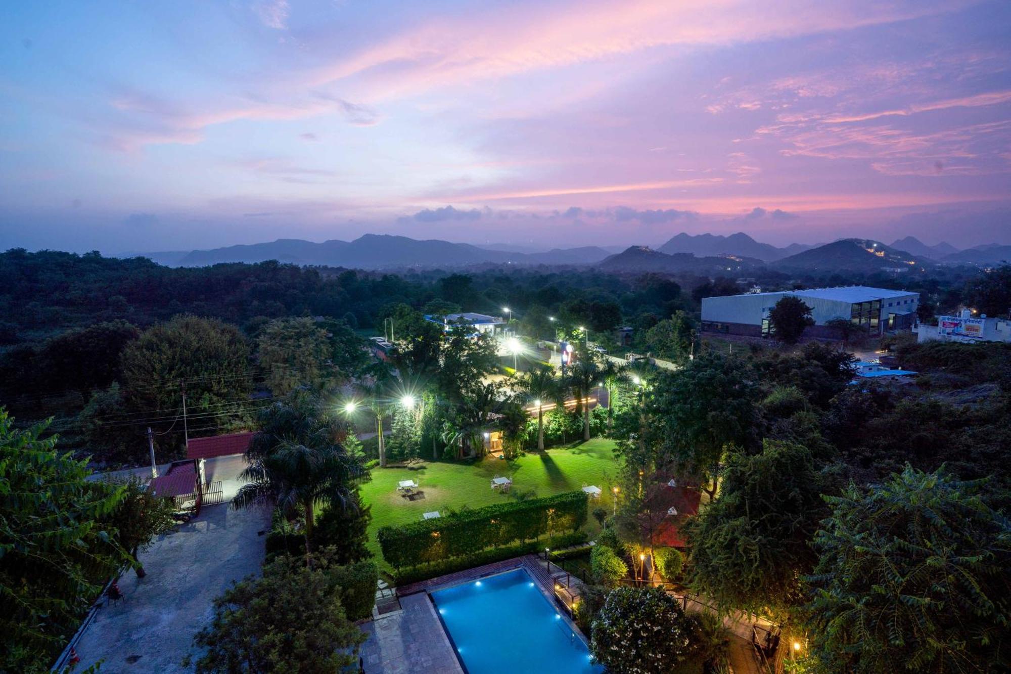 Treebo The Aravali Getaway Hotel Udaipur Exterior foto