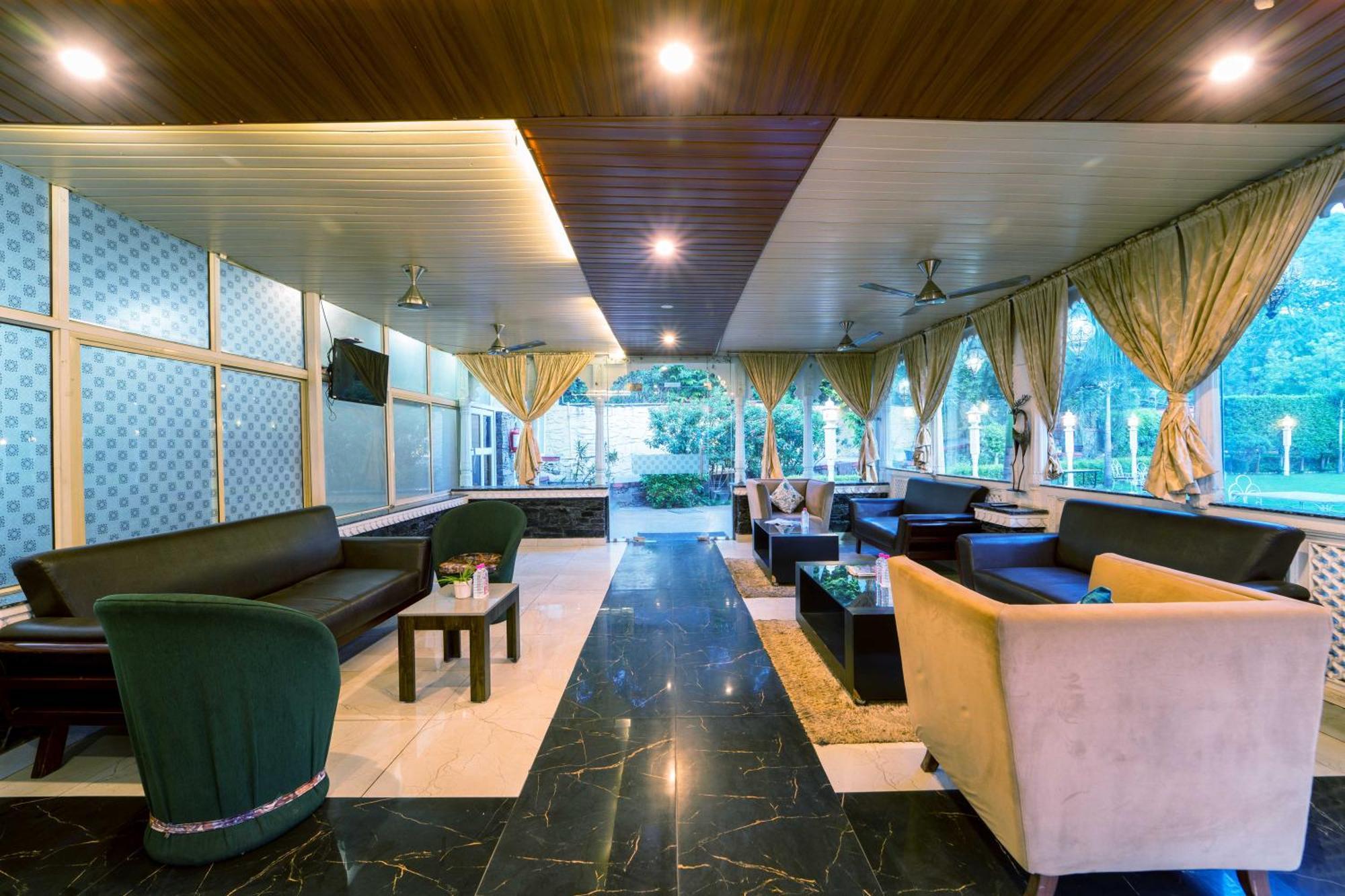 Treebo The Aravali Getaway Hotel Udaipur Exterior foto